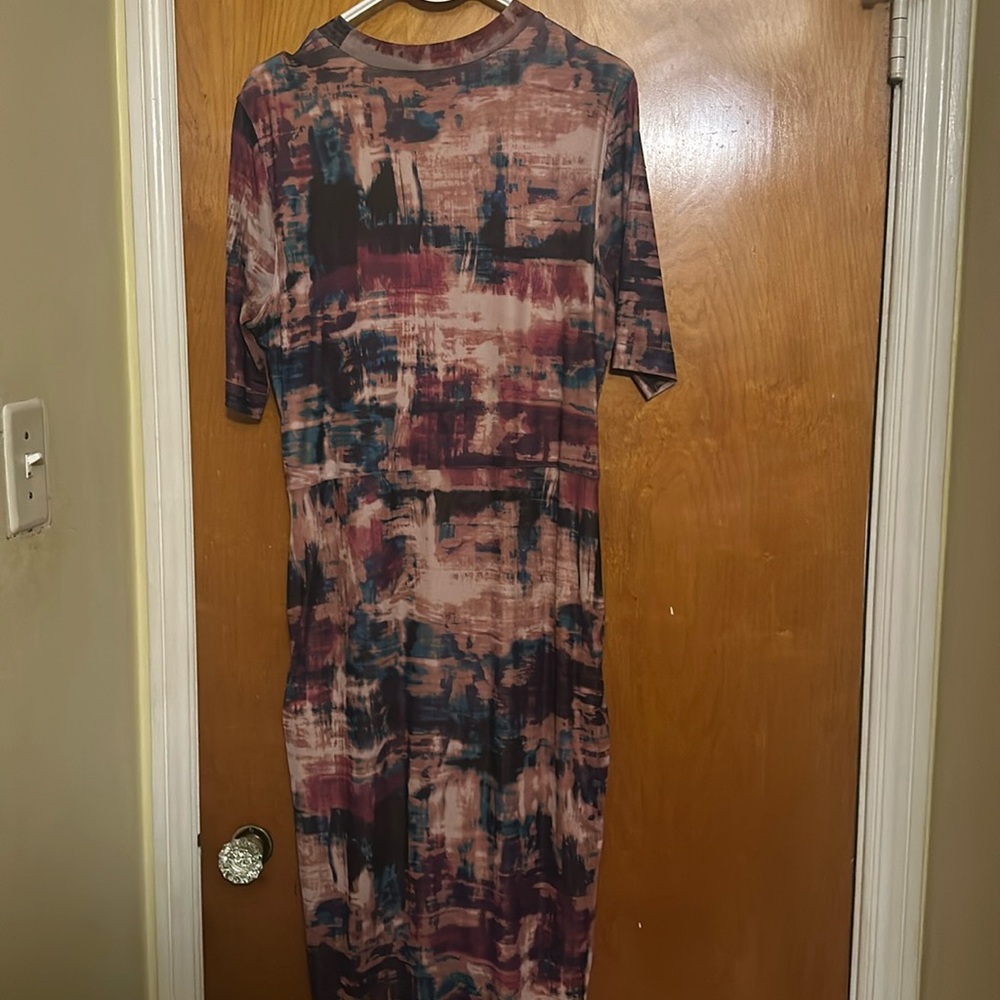 Nina Parker Body Con Mesh Maxi Dress-nice sexy dress looking for a new home.